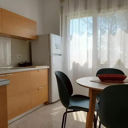 Apartment Gjiri I Lalzit - Savita - Perla *
